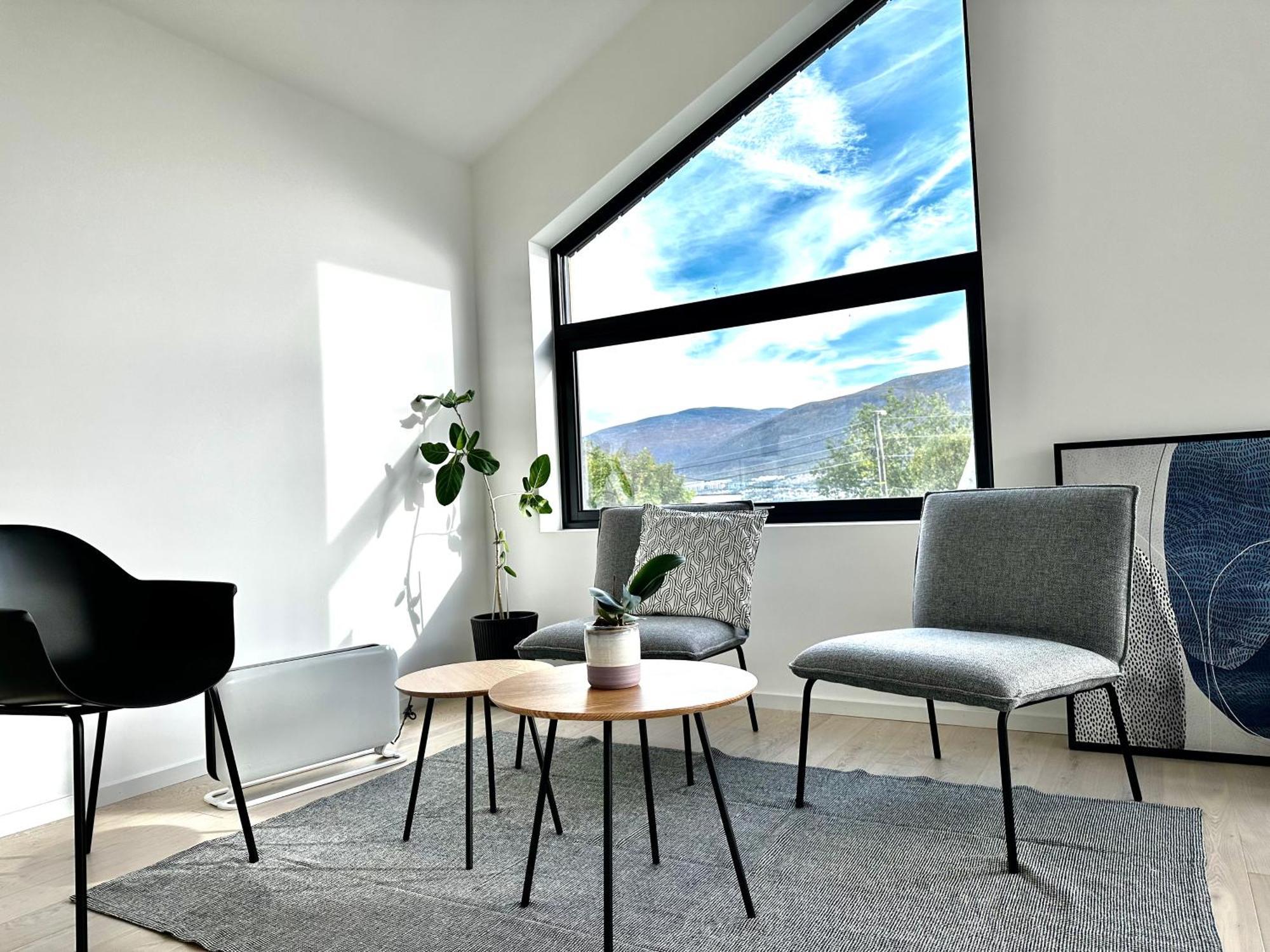 Tromso Central Guest House With Parking Bagian luar foto